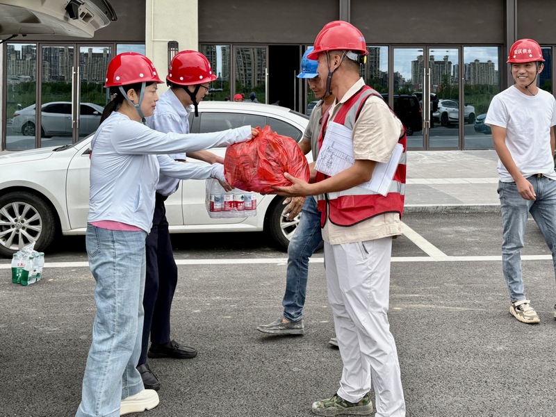 1755852114581838.jpg 5af3e6c5638606b648435bf397fbaab2_1755148869271414.jpg